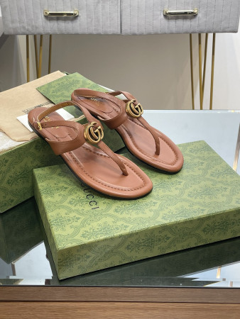 ua G*u*i women's double g thong sandal