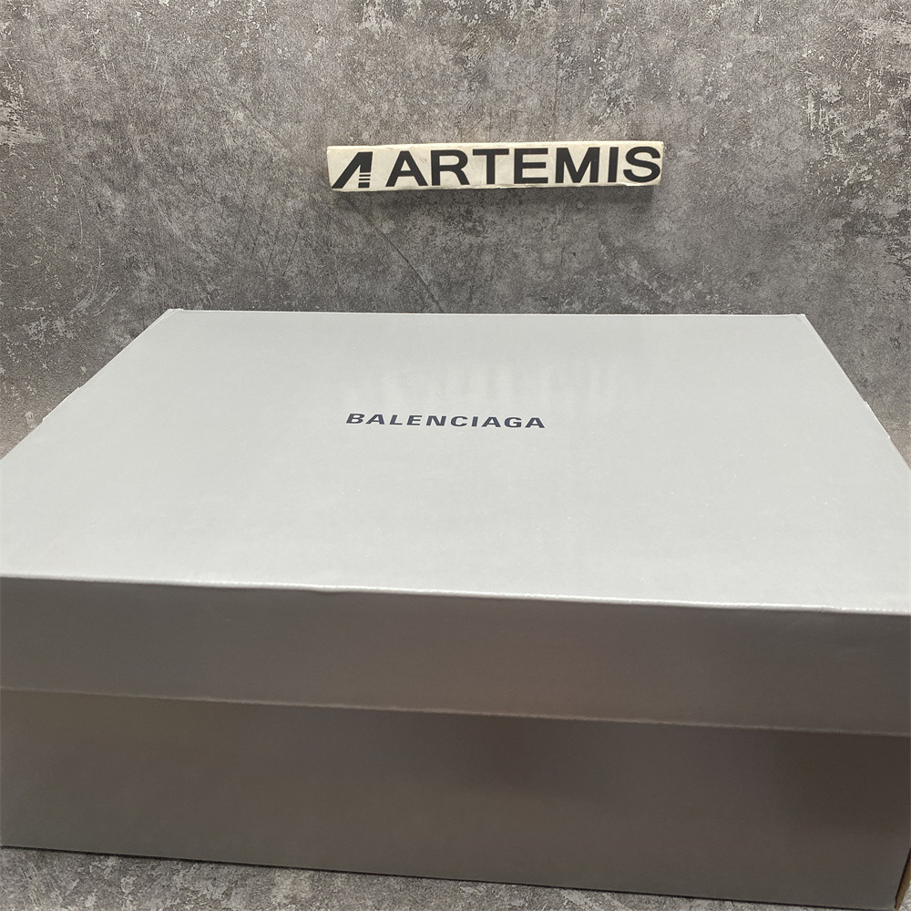 UA Runner Graffiti White Blue Runner Graffiti White Blue