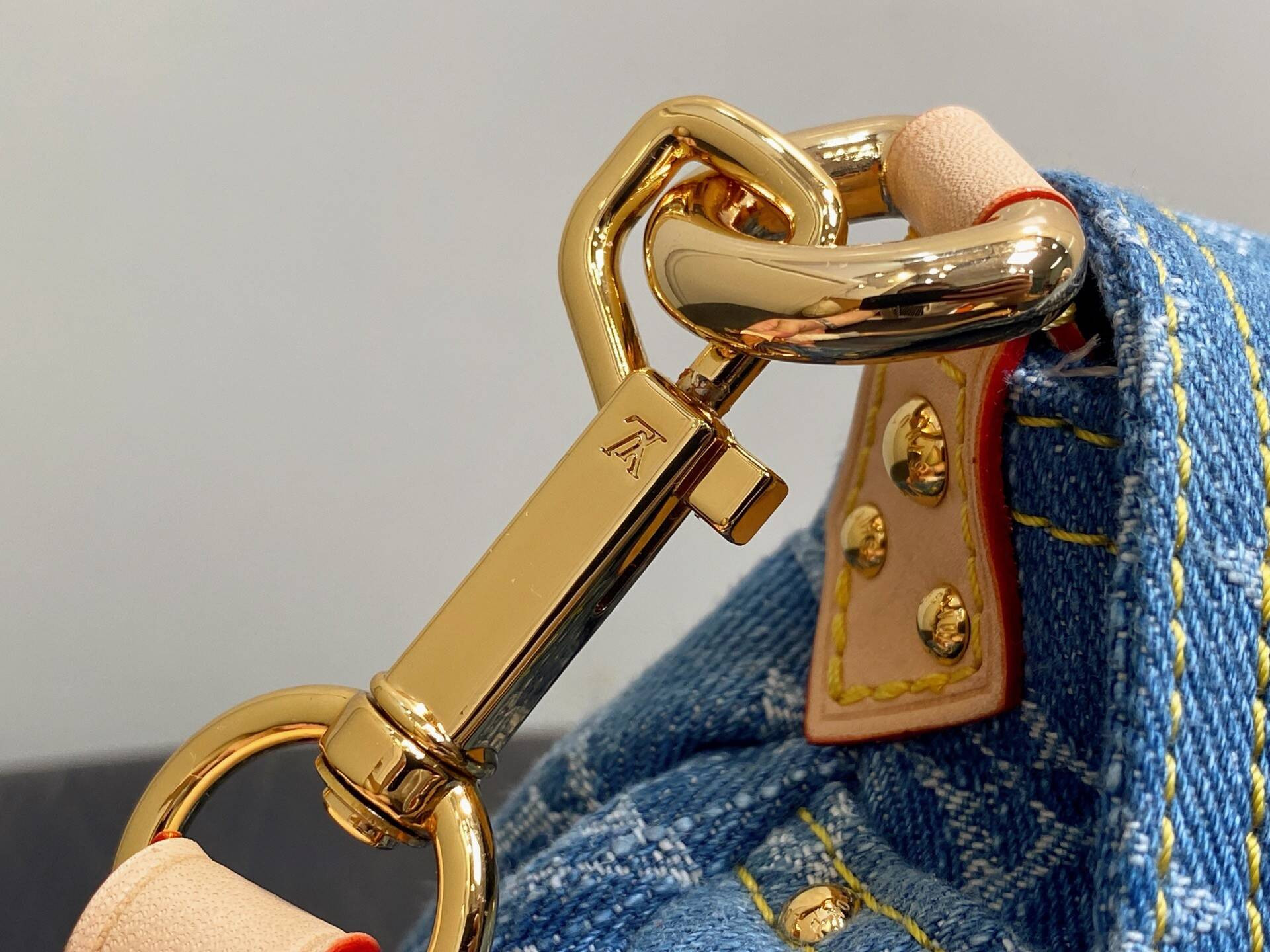 LV x TM Sunset M13680 27x18x3cm