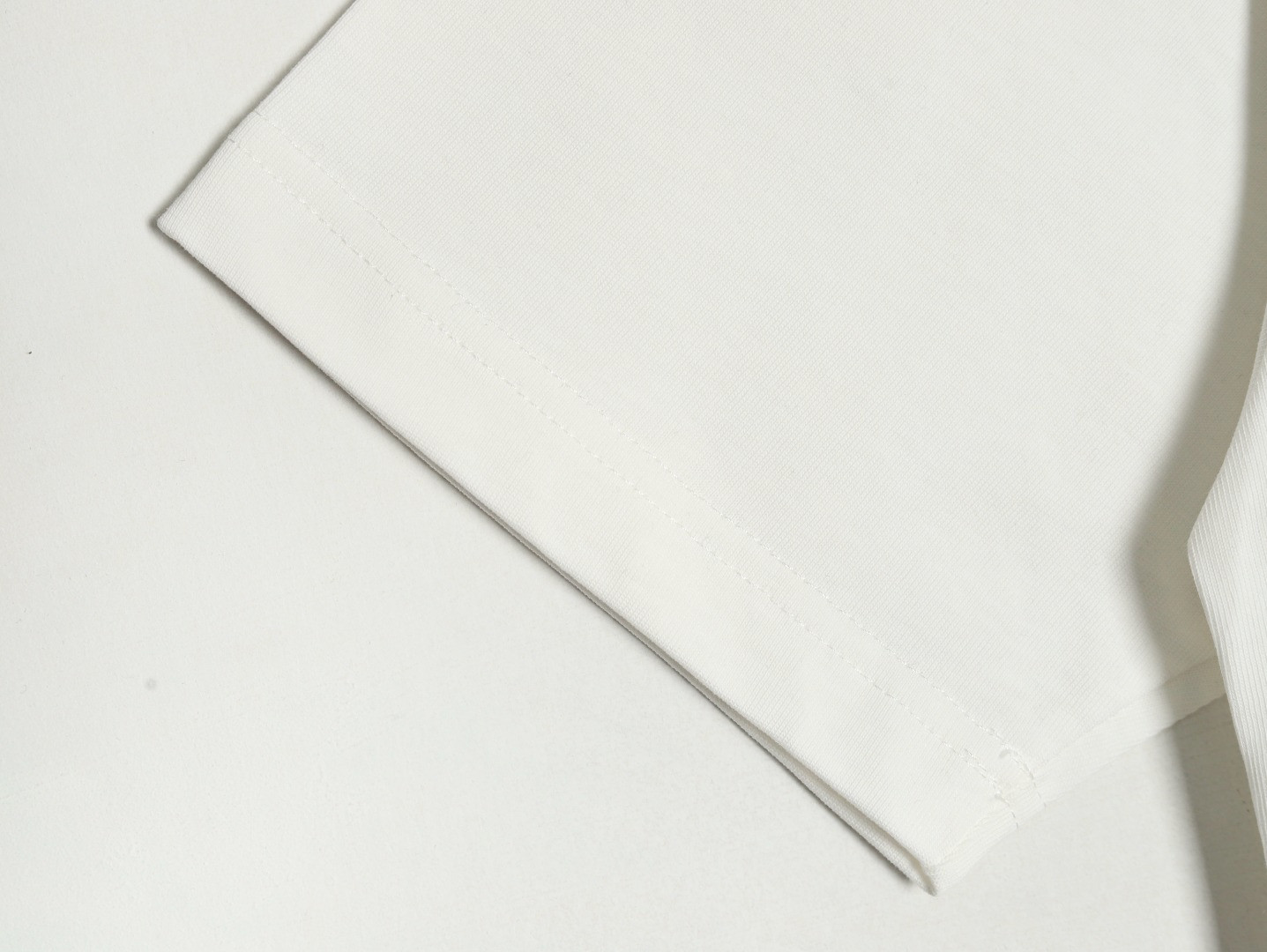 D*or 25ss short-sleeved t-shirt