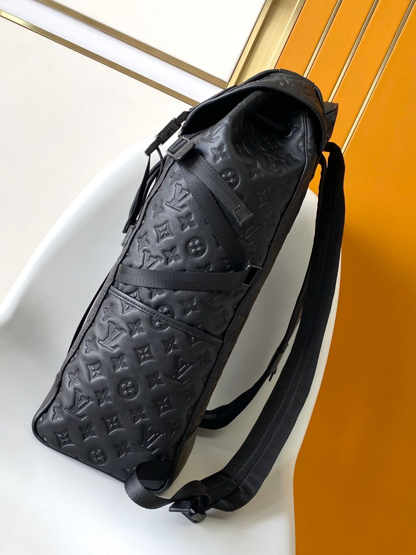 LV GETAWAY Backpack M24776 50x15x29cm Without box