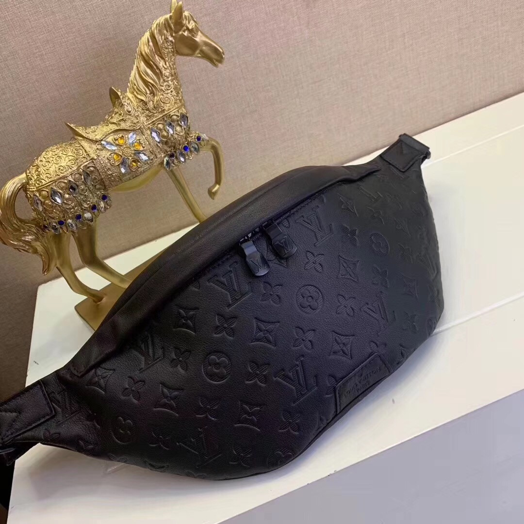 lv marS*pio discovery m44388