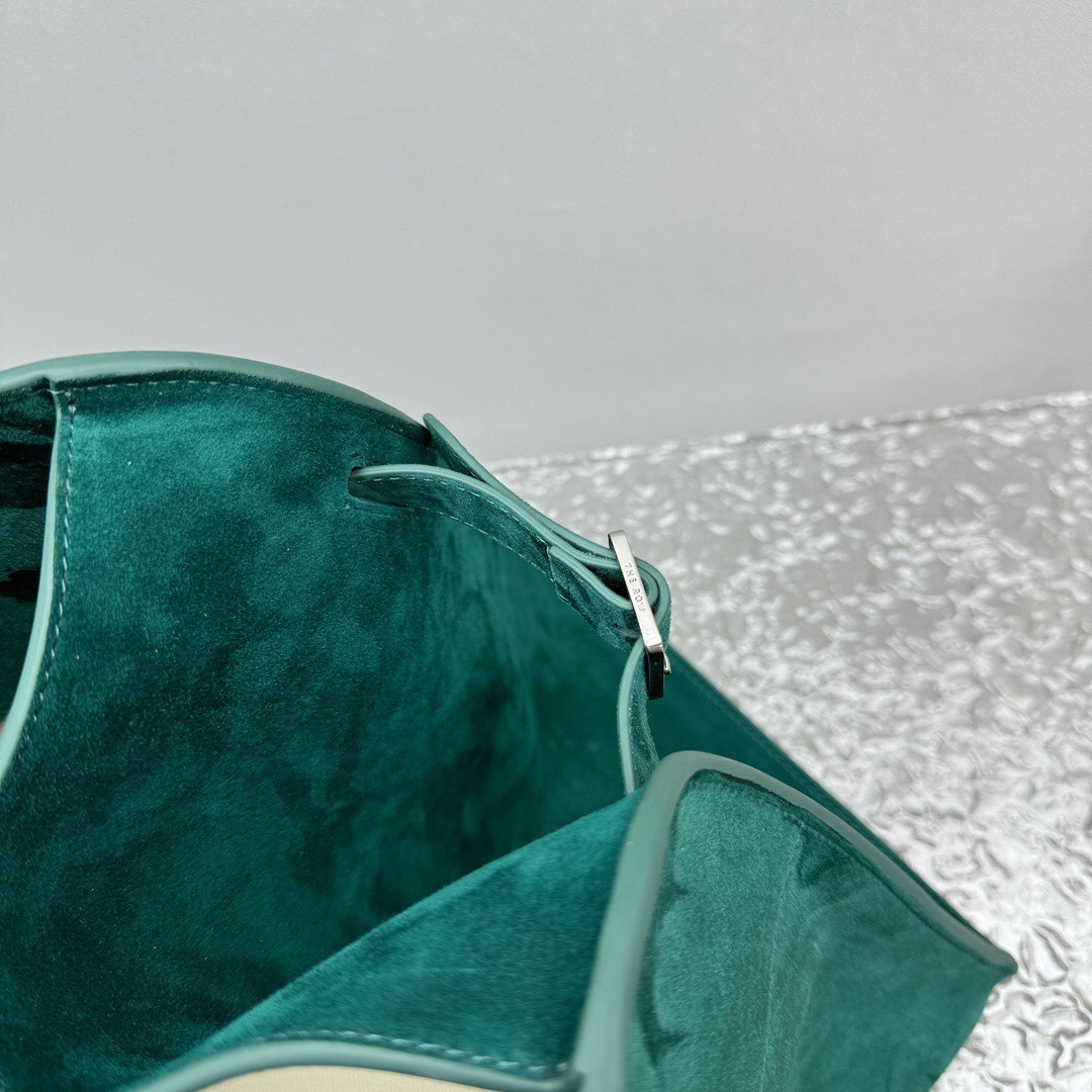 T*e R0w soft margaux 15 bag 38.5x16x30cm