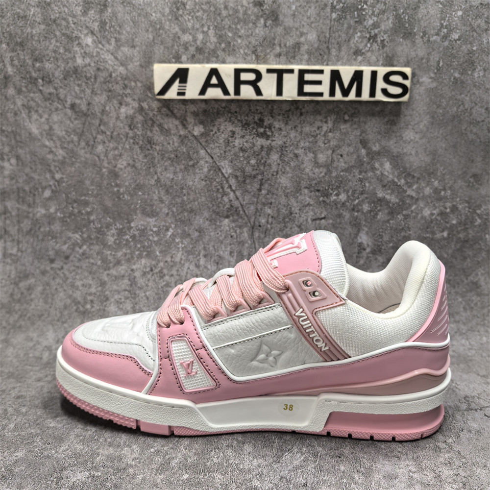 UA LV Trainer Sneaker