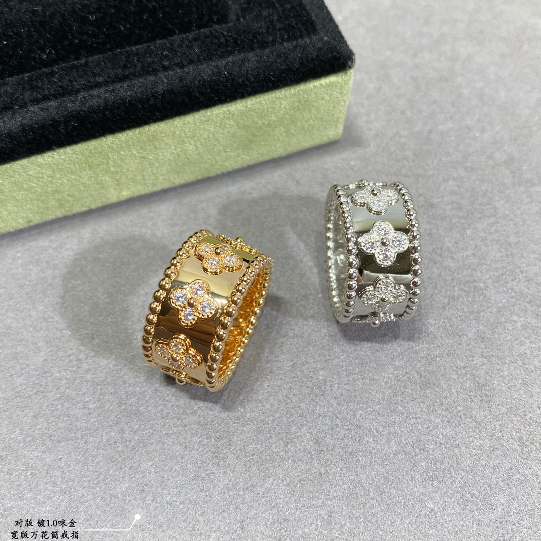 V*N CL*F & arpels wide kaleidoscope ring