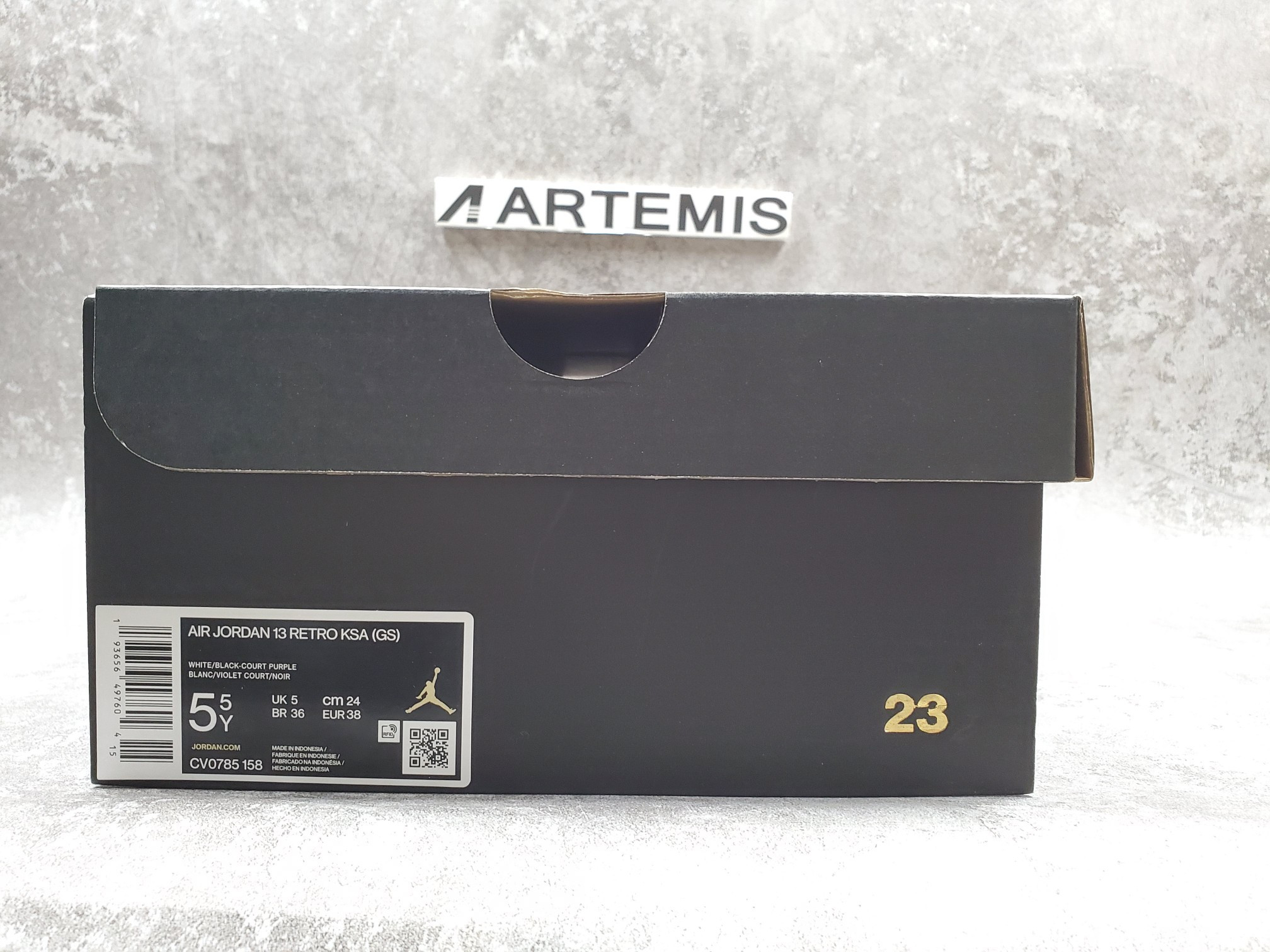 Air Jordan 13 Retro Playground