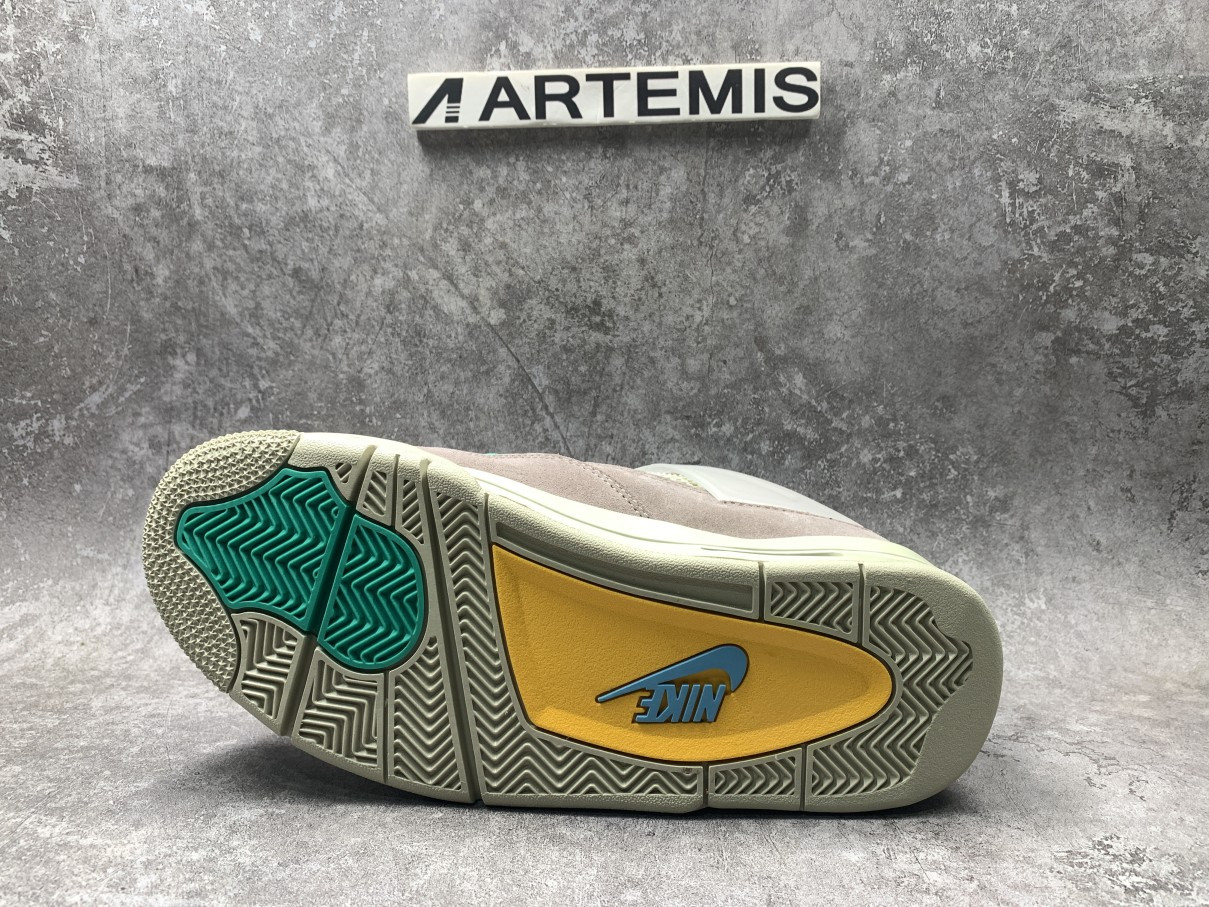 Air Jordan 4 x Union Taupe Haze