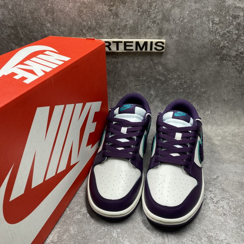 Nike Dunk Low Chenille Swoosh