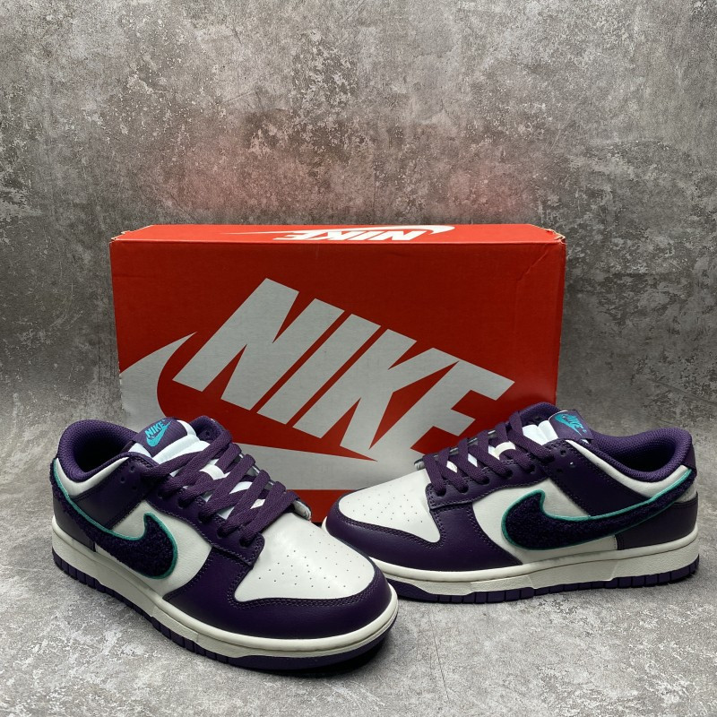 Nike Dunk Low Chenille Swoosh