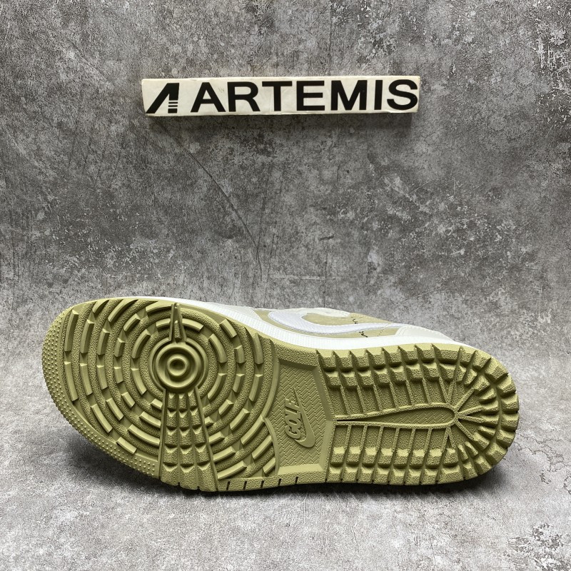 Travis Scott Air Jordan 1 Low Golf