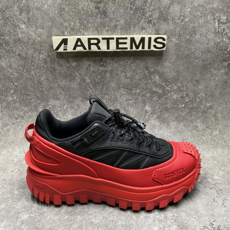 Moncler Trailgrip Gore-Tex Black Red