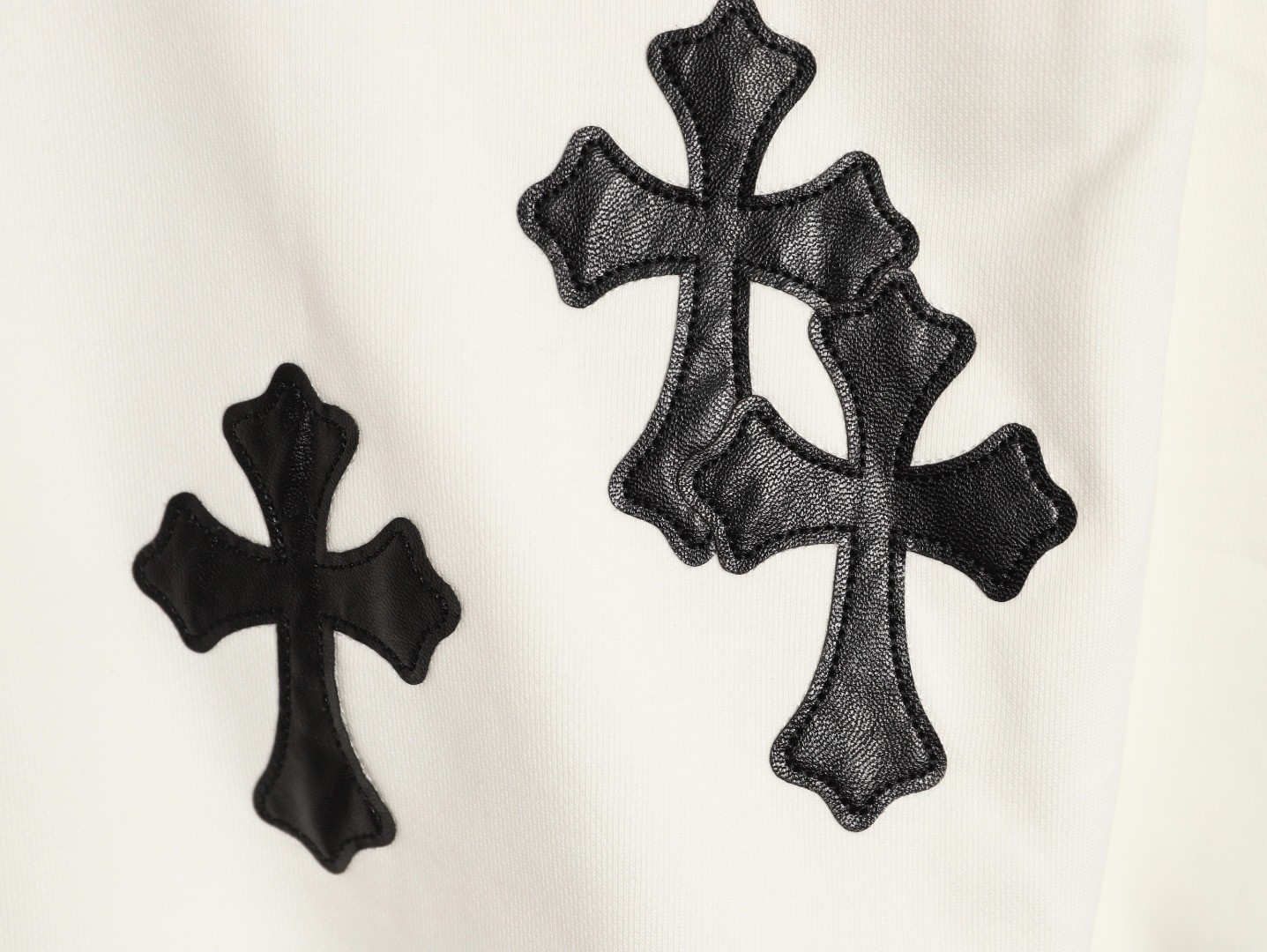 Ch**me He**ts 25fw hoodies