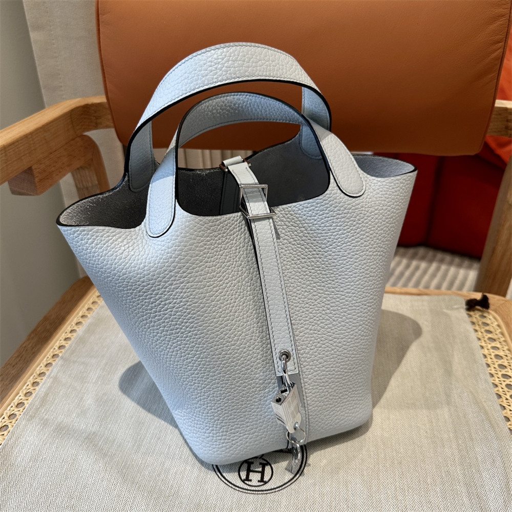 H**me5 picotin 18cm haze blue without original box