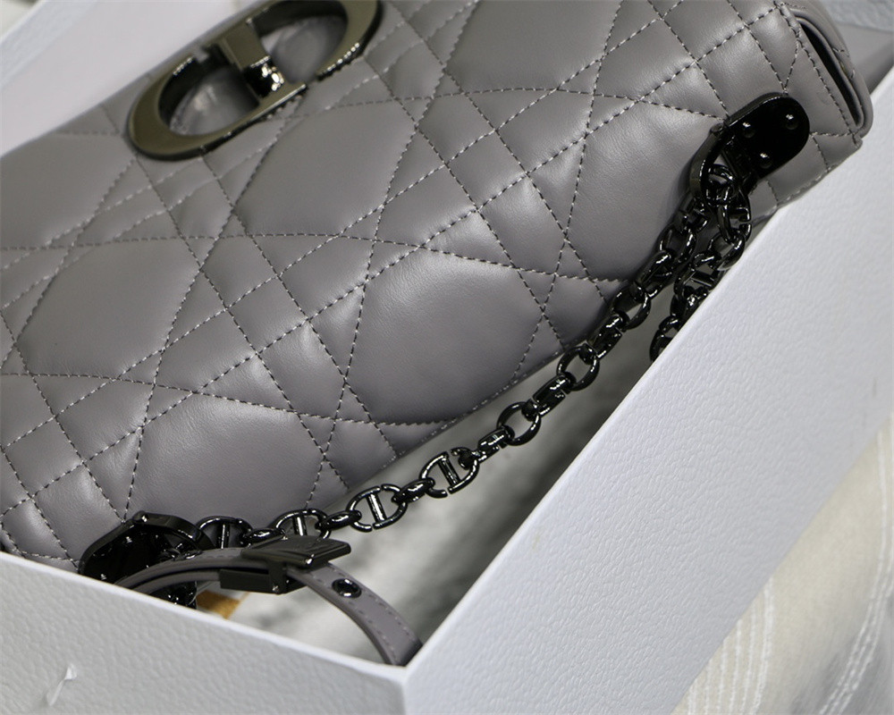 medium d*or caro bag grey S*pple cannage calfskin with black hardware 25.5 x 15.5 x 8 cm