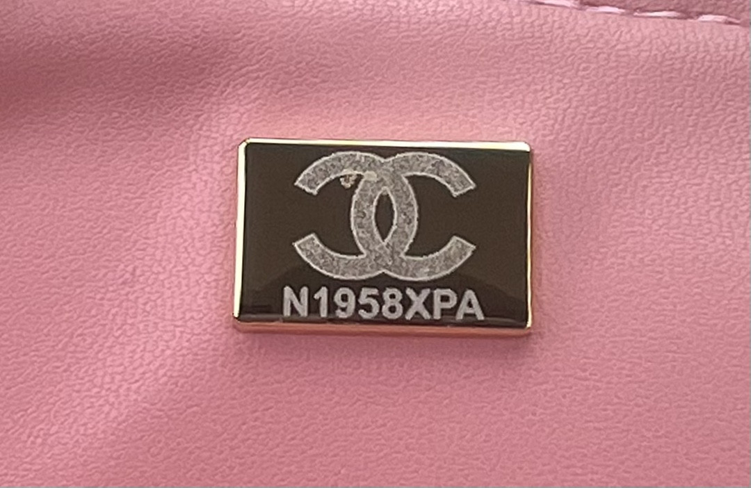 Ch*el classic 11.12 handbag tweed & gold-tone metal   6 × 9.9 × 2.5 in