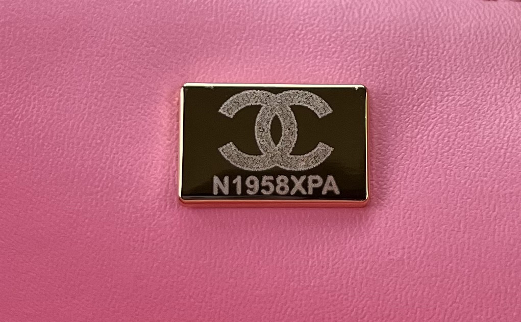 Ch*el classic 11.12 handbag tweed & gold-tone metal   6 × 9.9 × 2.5 in