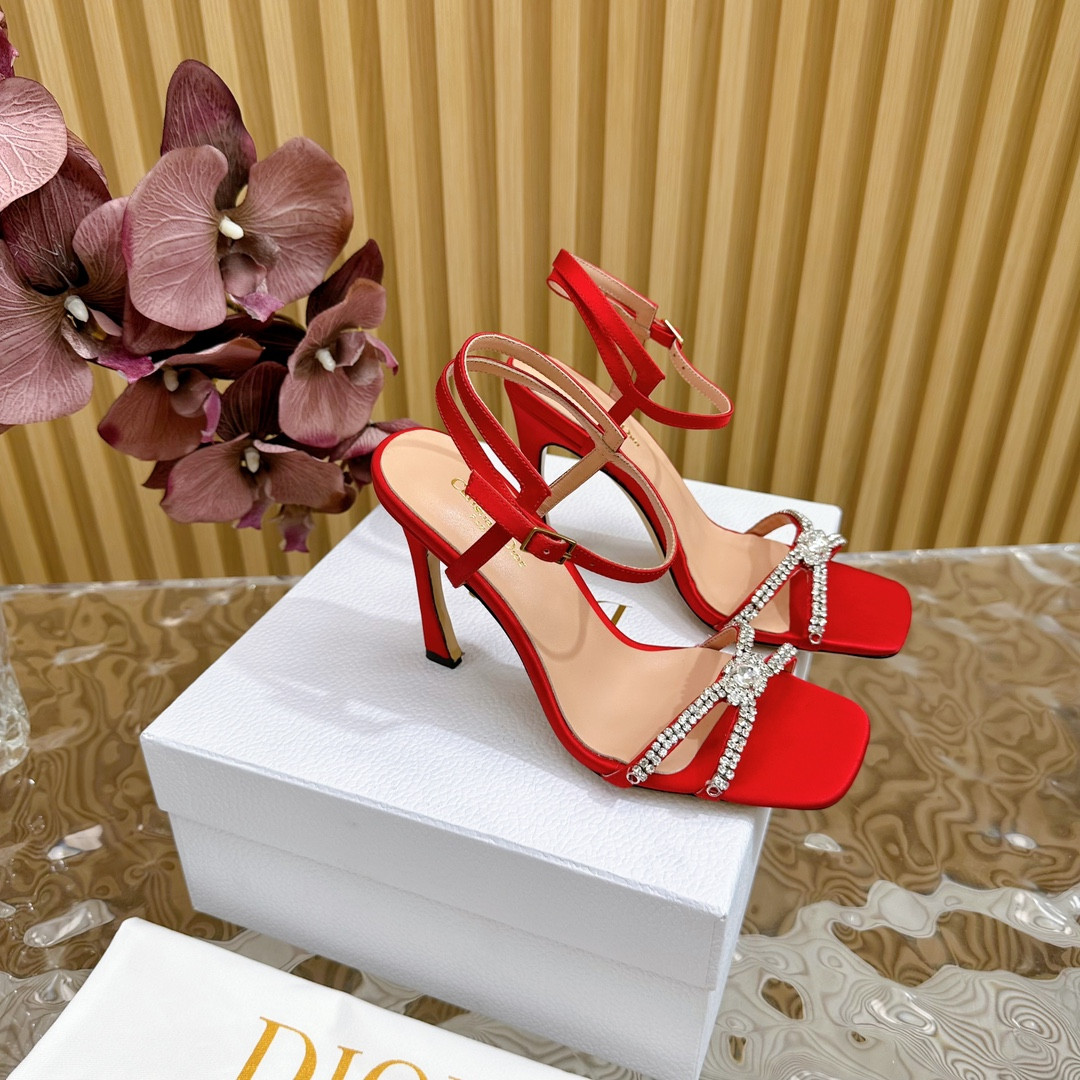 ua D*or slingback pump