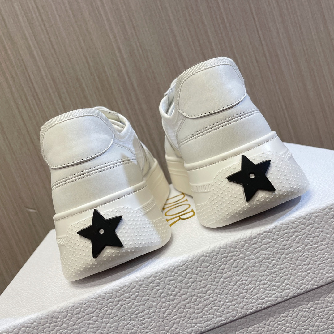 ua D*or star platform sneaker