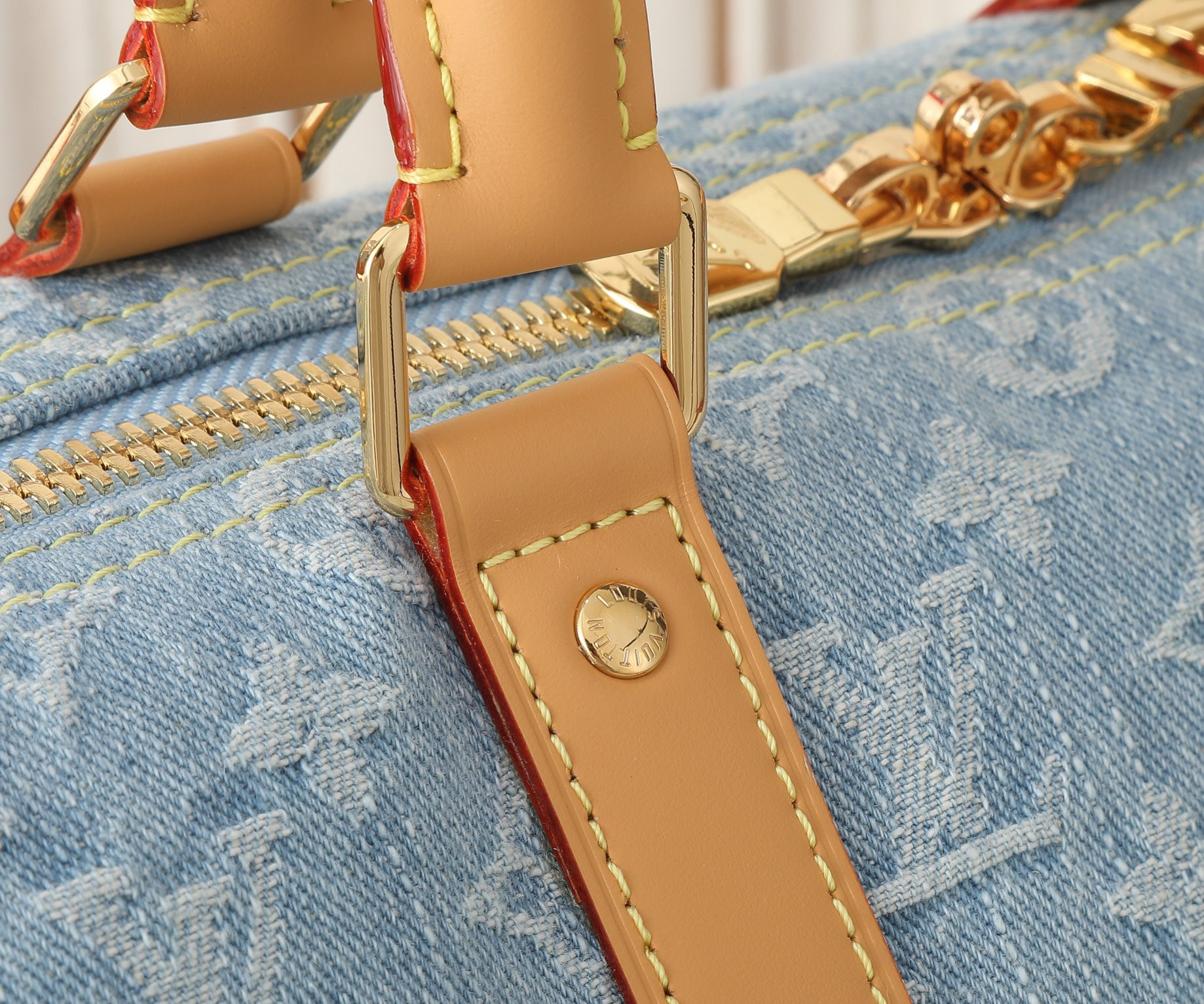 LV Keepall Bandoulière 45 M25334 17.7 x 10.6 x 7.9 inches