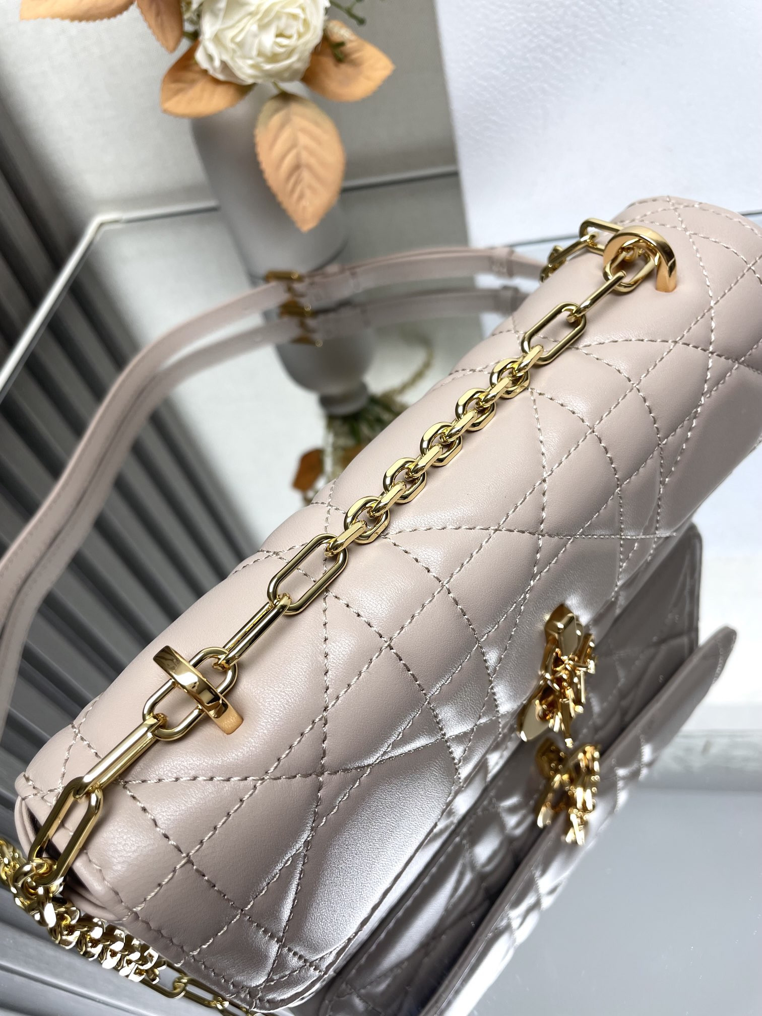 D*or miss daisy mini bag 22 x 12.5 x 4 cm