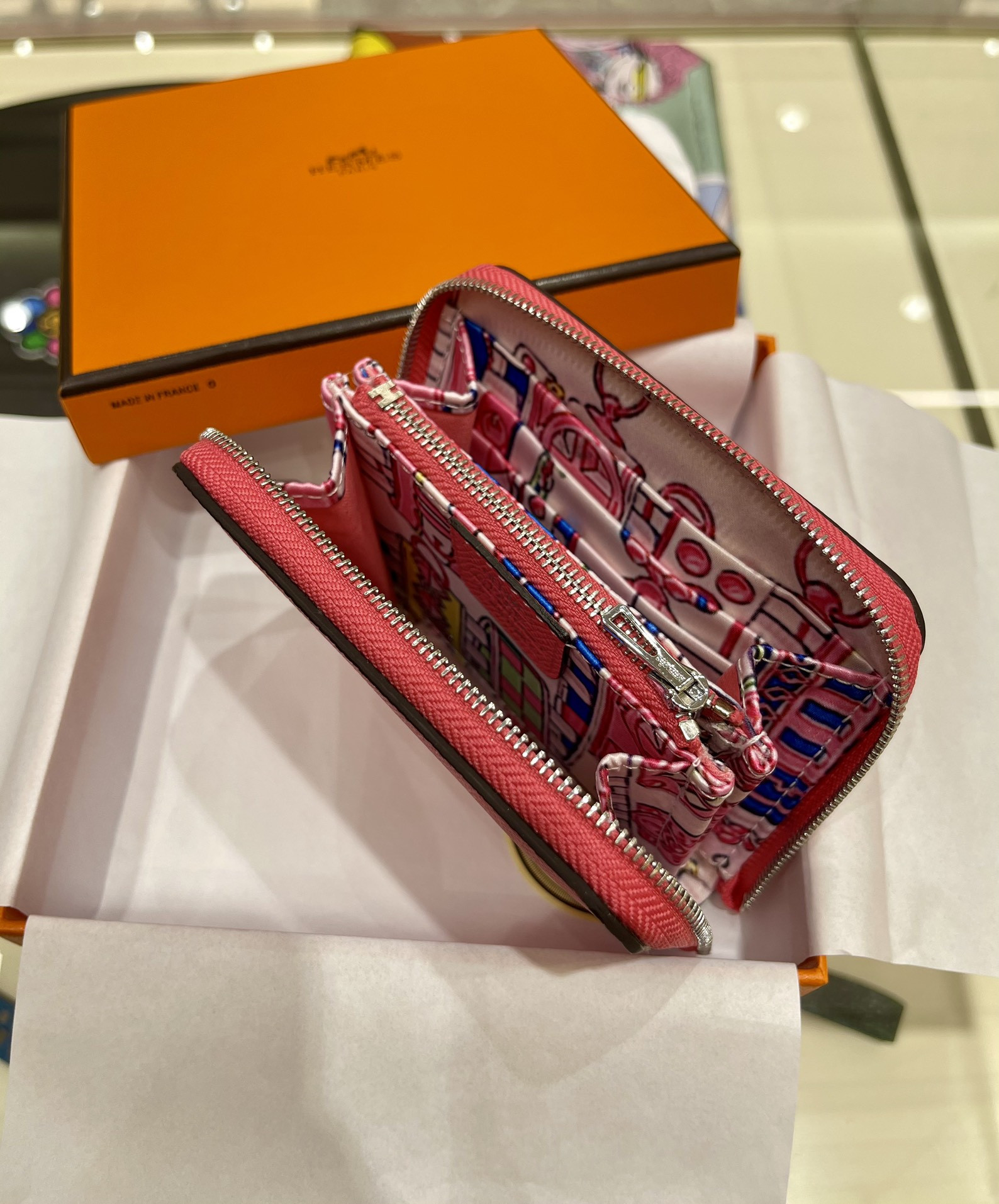 H**me5 wallet 11.5x2x9.5cm