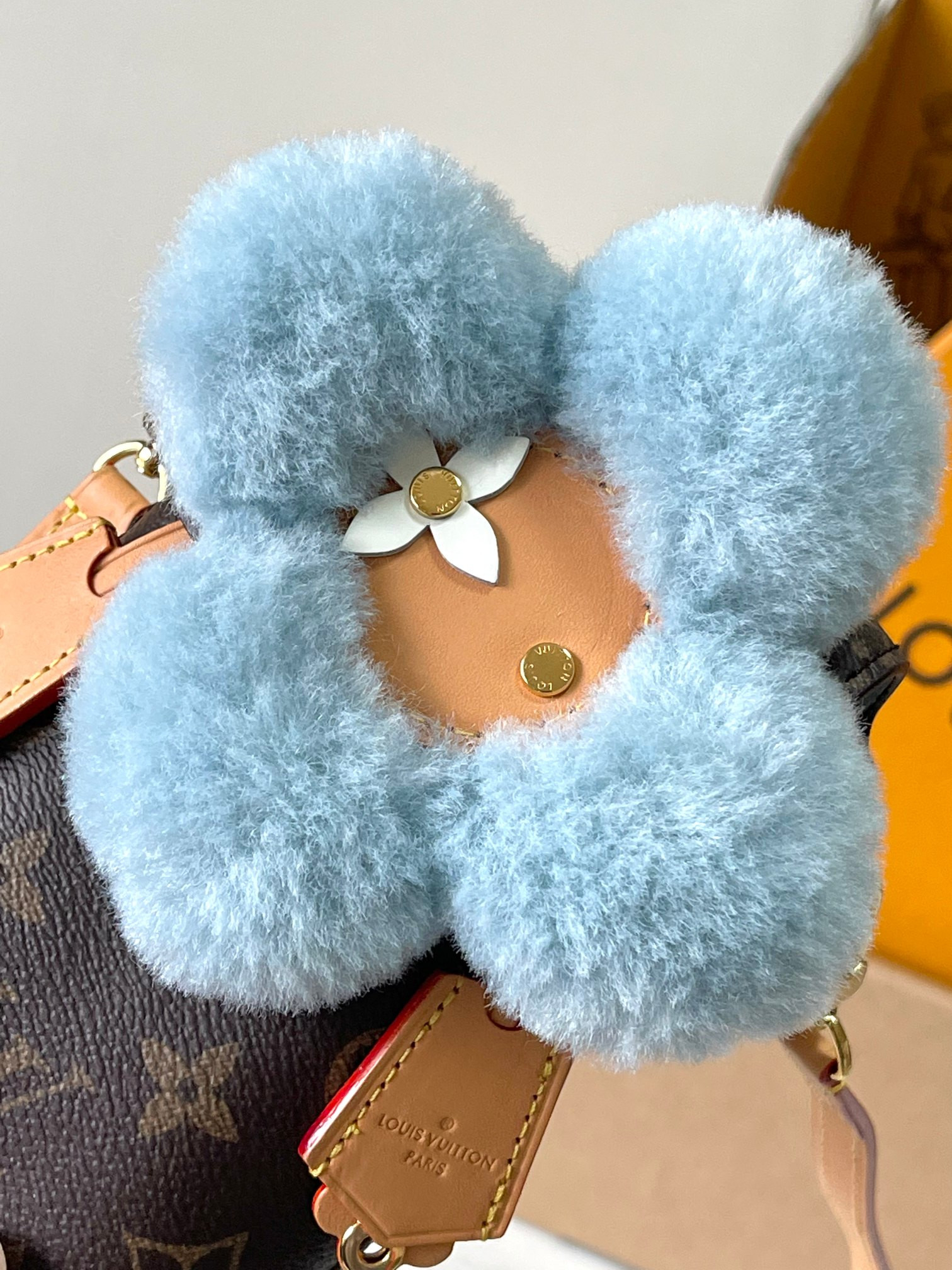 lv u1u1enne phone pouch m12269 10x17.5x4.5cm