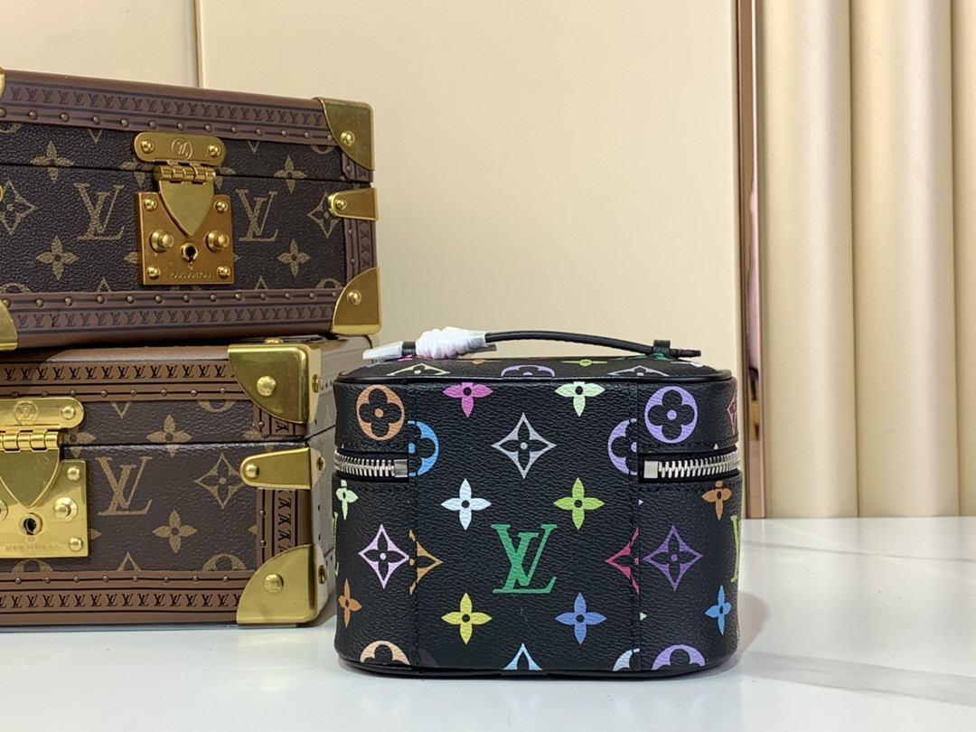 LV nice nano M44936 14x10.2x8.5cm