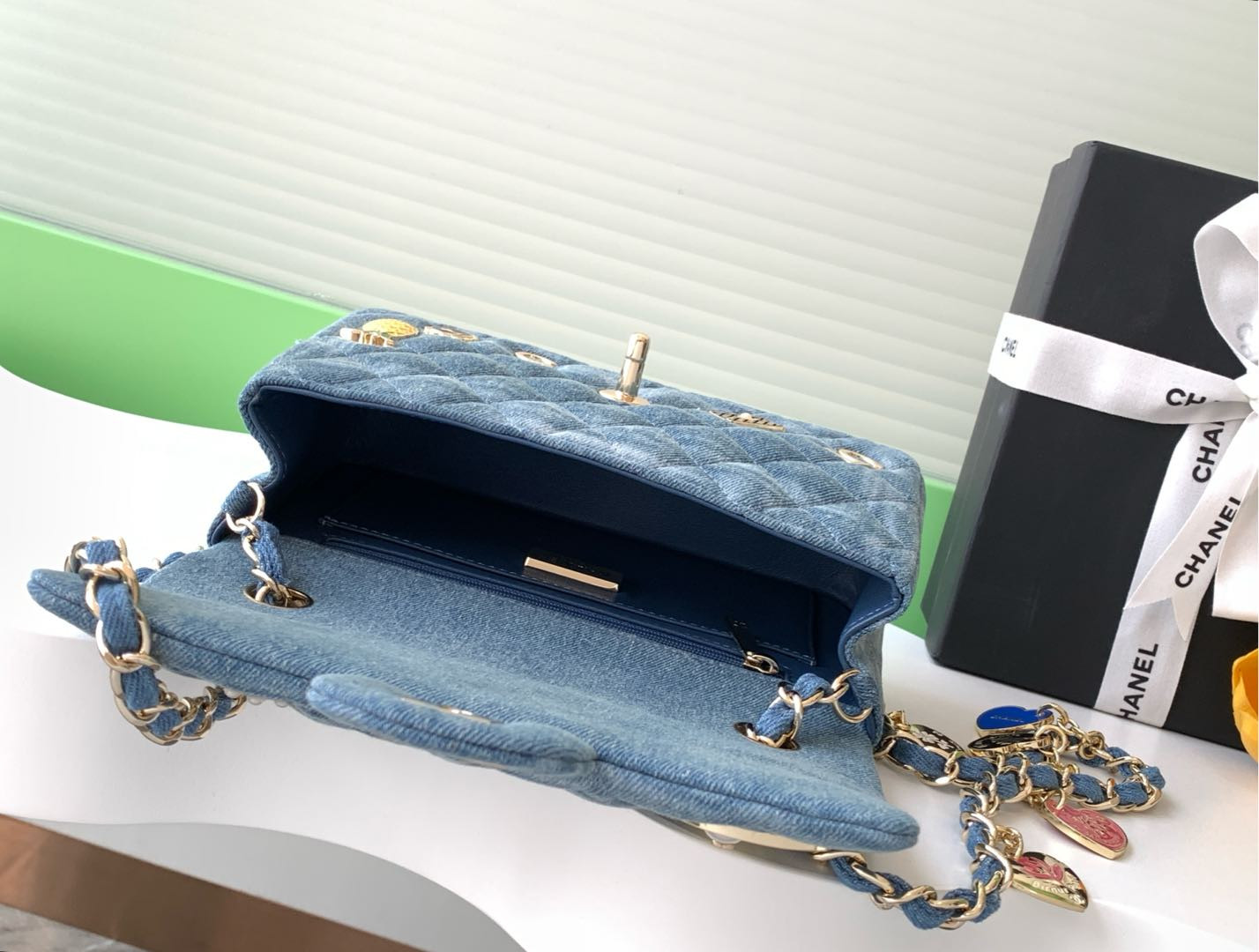 Ch*el mini cf vintage 20cm