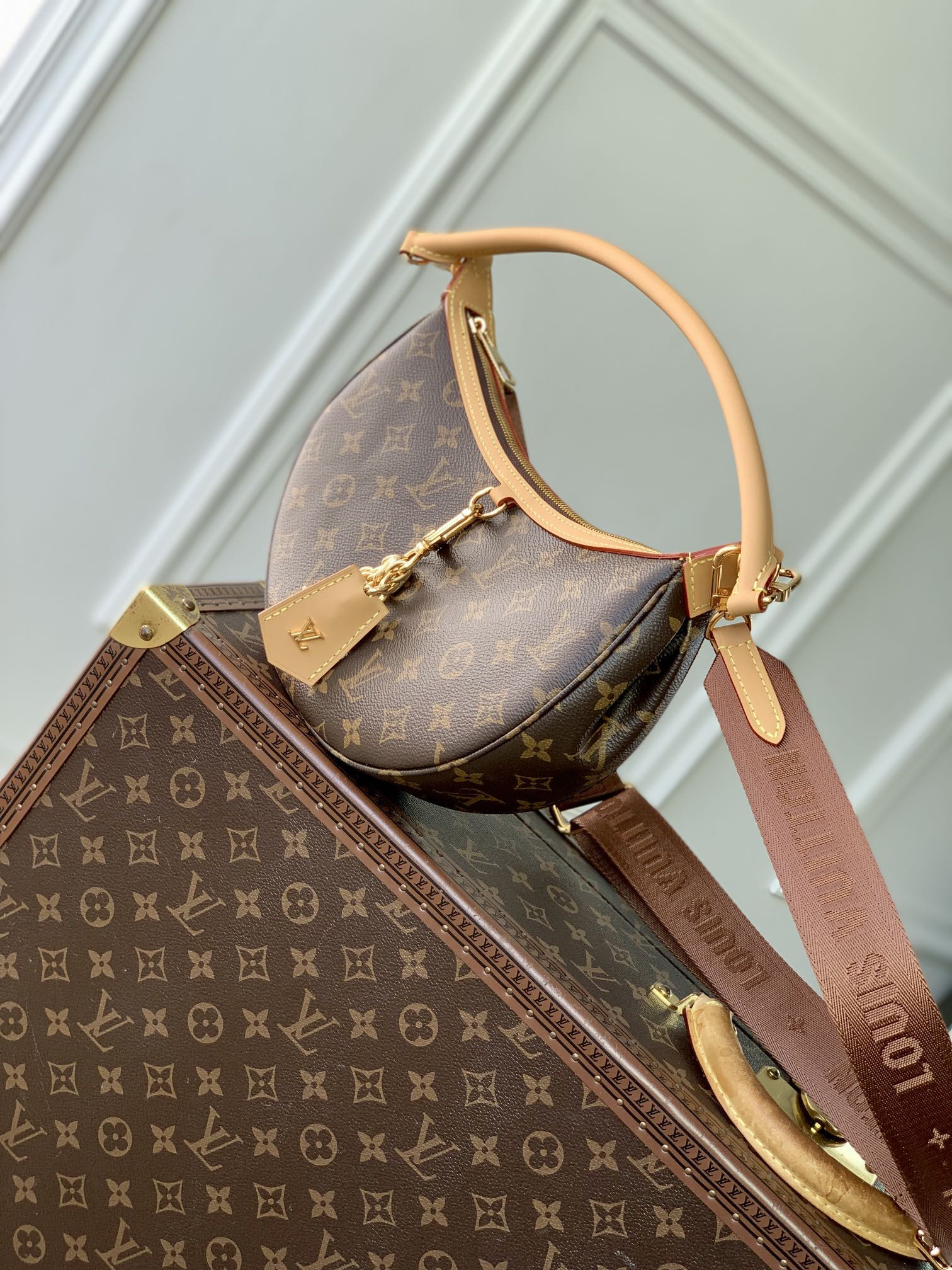 LV Looping M12939 28 x 15 x 7 cm