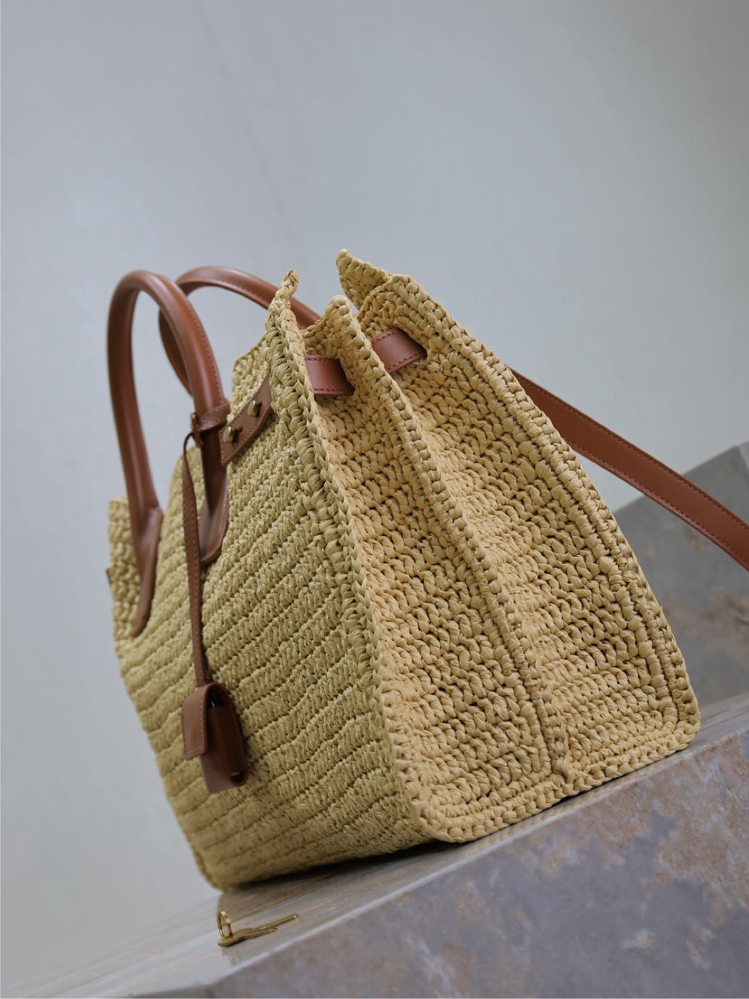y*l sac de jour S*pple in raffia and leather - medium 41x28x13cm