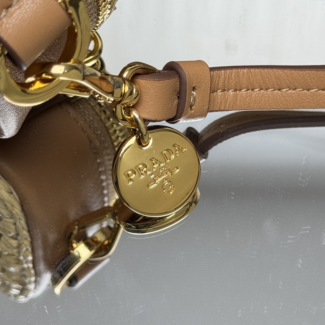 Pra*a crochet and leather mini-pouch 6.5x11x2.5cm