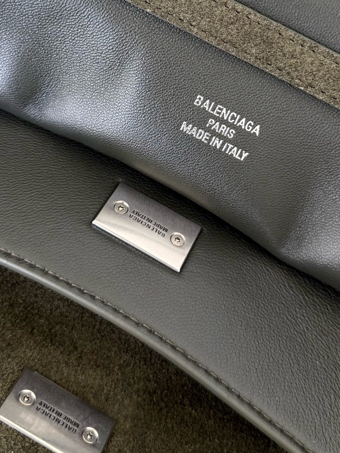 Ba*len*cia*ga rodeo large 39.8x29.9x12.9cm