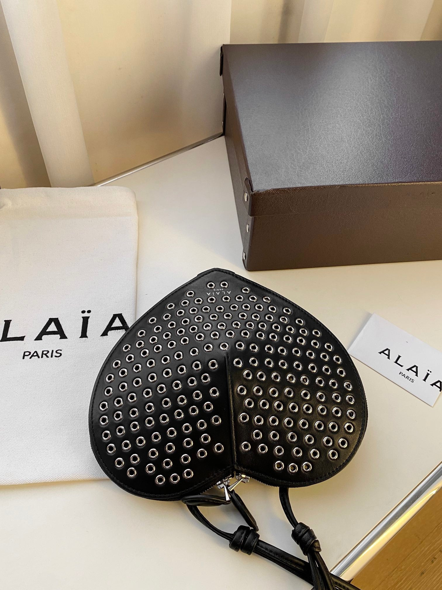 ALAÏA Le Coeur Heart Bag 18.5x20.5x5cm