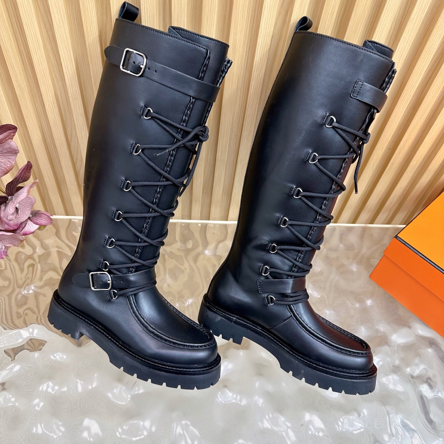 ua H**me5 landscape boot