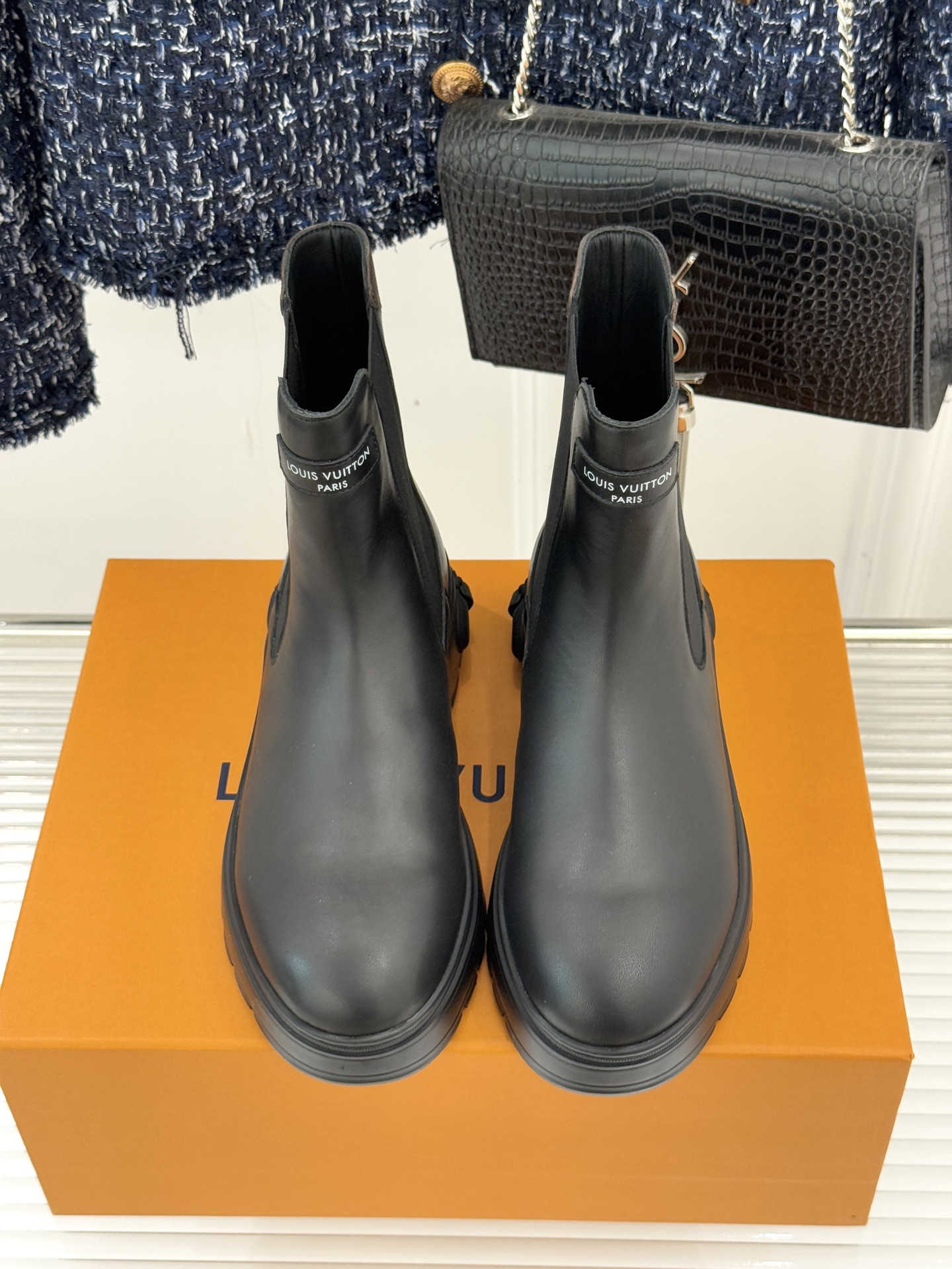 UA LV Squad Chelsea Ankle Boot