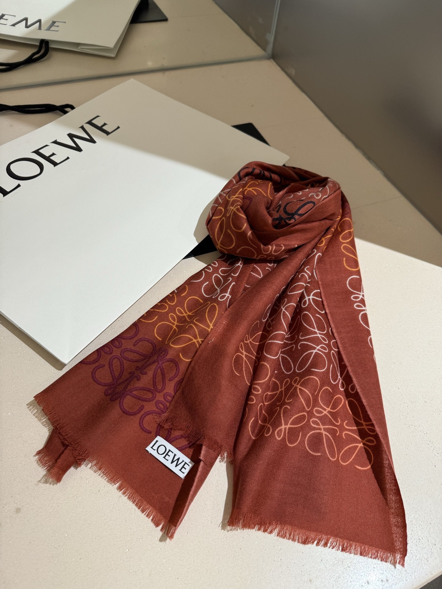 L0ew* scarf 45x180cm