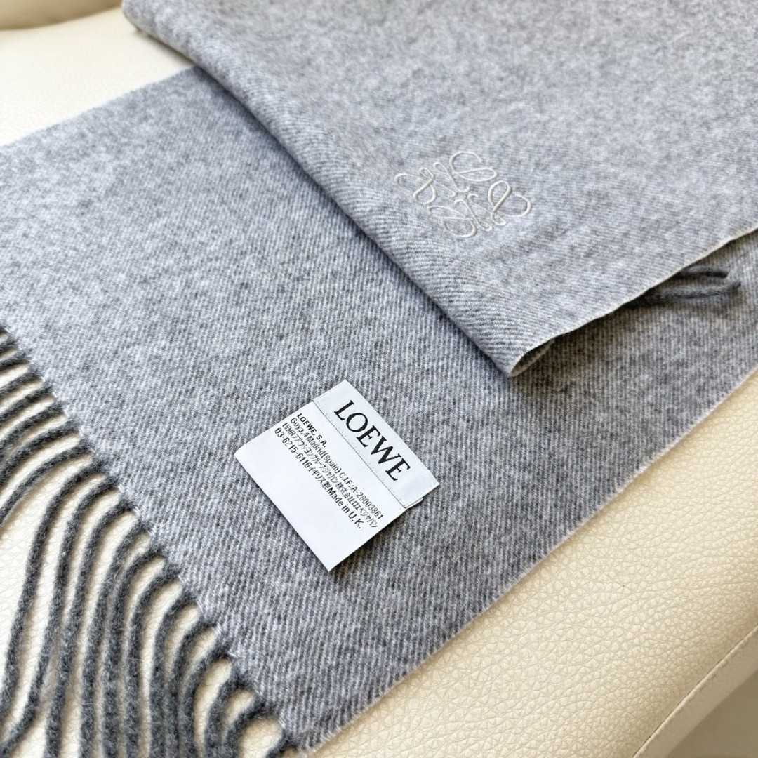 L0ew* scarf 32x180cm