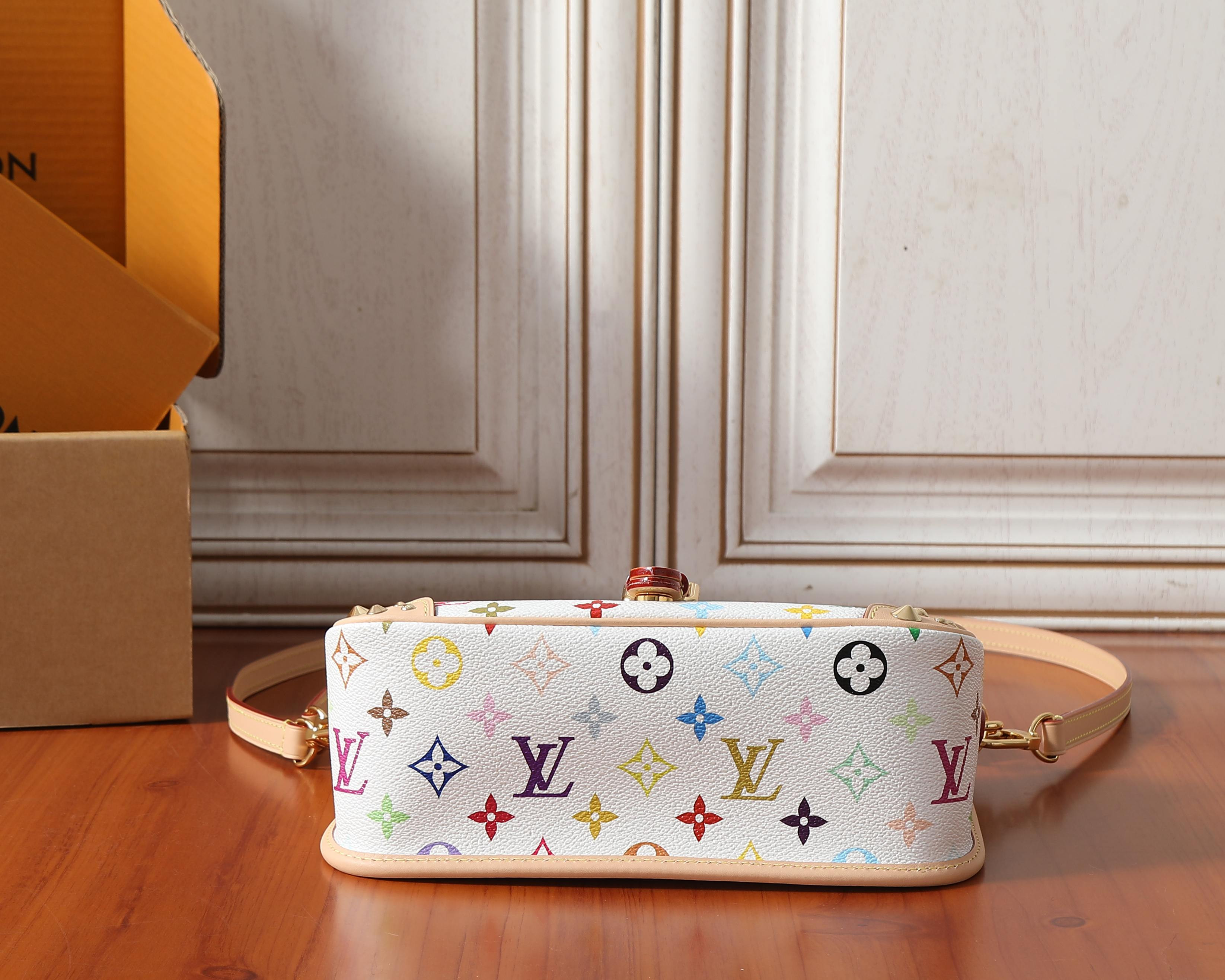 LV x TM Diane PM M27866 24x15x9cm