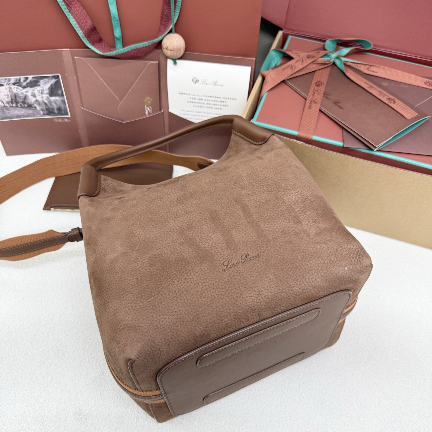 L**o p*ana large bale bag 28x36x22cm